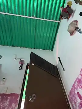 Pingasaboy20 online show from 04-18-26, 01:37