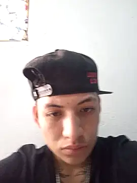 Owen tomboy online show from 10-15-25, 01:00