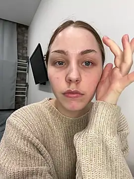 Snapshot of Im_Regina chatting on 11-29-25, 06:22 Im Regina online show from 11-29-25, 06:22