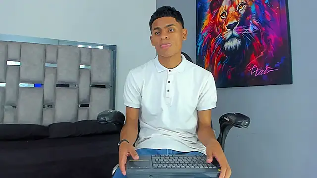 Snapshot of paull_cassidy chatting on 11-21-25, 07:34 paull cassidy online show from 11-21-25, 07:34