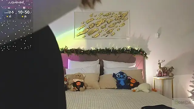 Nicole Broown  online show from 01-16-26, 09:19