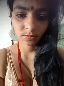 Snapshot of ROMA_99 chatting on 11-17-25, 10:32 ROMA 99 online show from 11-17-25, 10:32