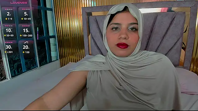 Amyra Rasi online show from 11-15-25, 07:21