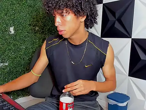 xion ez online show from 10-20-25, 08:09