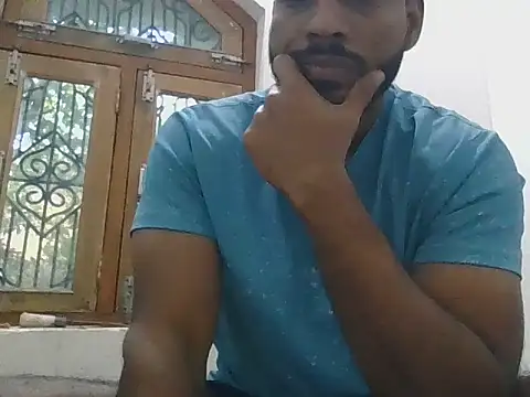 Snapshot of Raw12499 chatting on 11-16-25, 02:39 Raw12499 online show from 11-16-25, 02:39