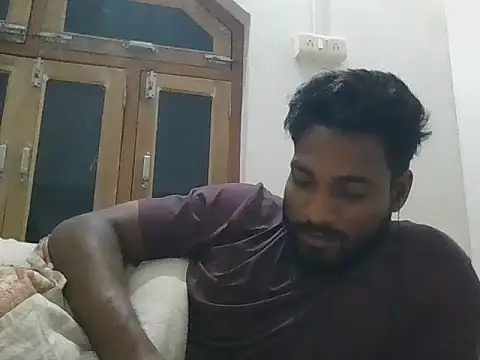 Snapshot of Raw12499 chatting on 11-26-25, 04:41 Raw12499 online show from 11-26-25, 04:41