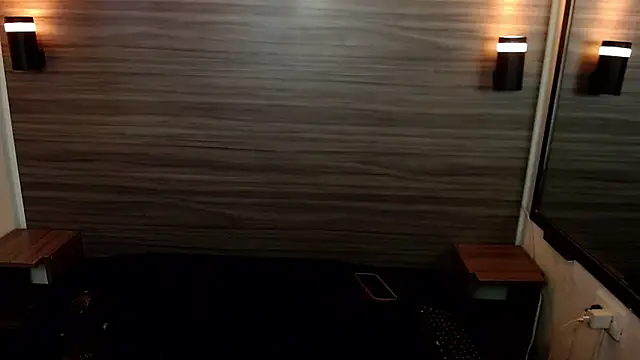 Snapshot of Jerom_xx chatting on 09-26-25, 08:02 Jerom xx online show from 09-26-25, 08:02