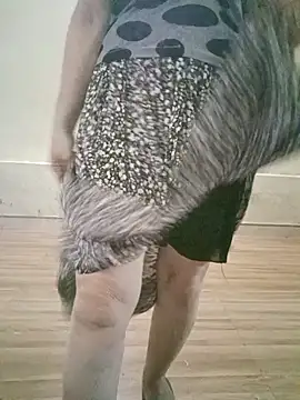 Snapshot of Lazzikaka chatting on 10-04-25, 05:16 Lazzikaka online show from 10-04-25, 05:16