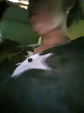 Snapshot of Lazzikaka chatting on 10-07-25, 03:58 Lazzikaka online show from 10-07-25, 03:58