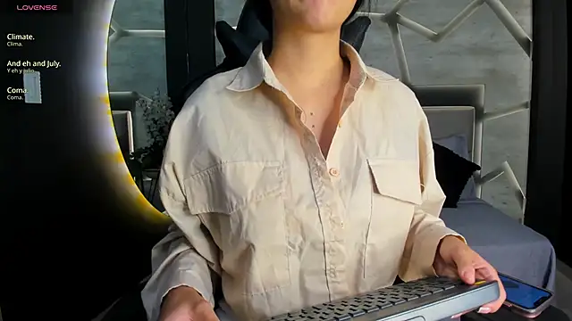 RousseGil  online show from 10-01-25, 11:16