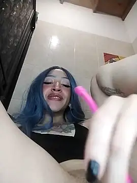 ssssavageee online show from 12-21-25, 05:14