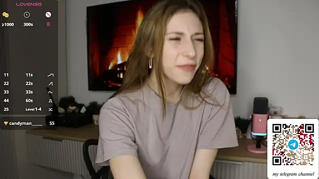 Snapshot of magnificent_Destiny chatting on 12-21-25, 01:51 magnificent Destiny online show from 12-21-25, 01:51