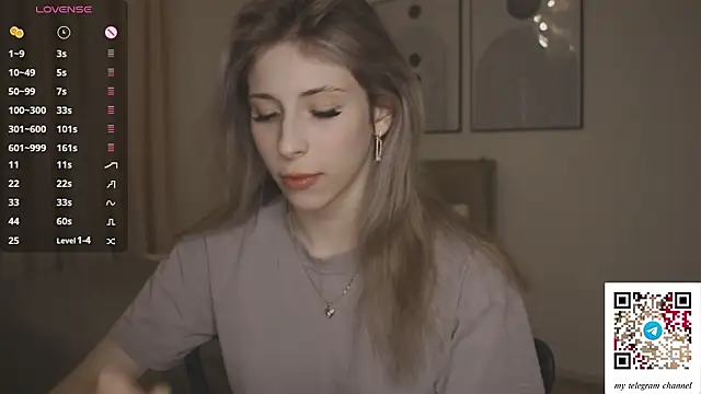 Snapshot of magnificent_Destiny chatting on 02-09-26, 06:45 magnificent Destiny online show from 02-09-26, 06:45