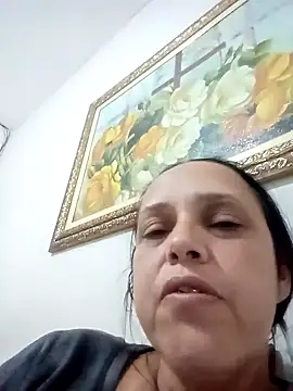 Snapshot of Crisribeiro chatting on 10-02-25, 12:50 Crisribeiro online show from 10-02-25, 12:50