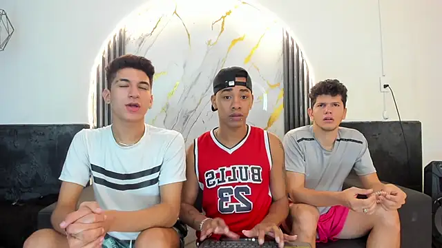 Stiben boy online show from 12-01-25, 12:54