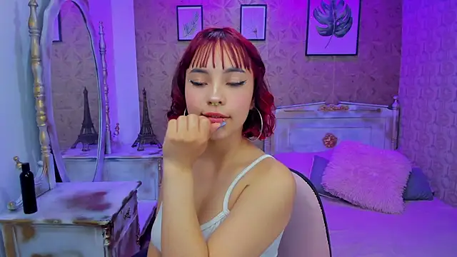 Snapshot of Megane_whitte chatting on 09-30-25, 03:55 Megane whitte online show from 09-30-25, 03:55