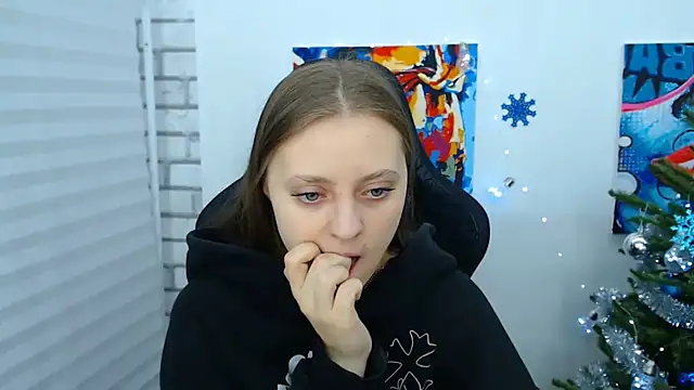 Snapshot of ArinaBelle chatting on 12-18-25, 12:49 ArinaBelle online show from 12-18-25, 12:49