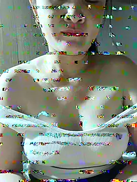 Snapshot of Paul-paul11 chatting on 10-26-25, 04:57 Paul-paul11 online show from 10-26-25, 04:57