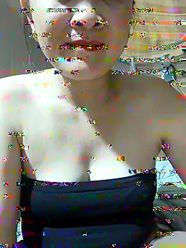 Snapshot of Paul-paul11 chatting on 10-29-25, 11:23 Paul-paul11 online show from 10-29-25, 11:23