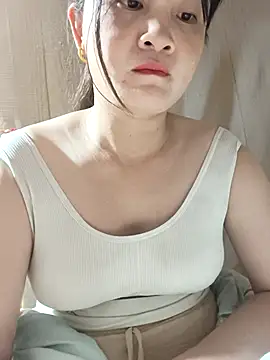 Snapshot of Paul-paul11 chatting on 11-02-25, 04:09 Paul-paul11 online show from 11-02-25, 04:09