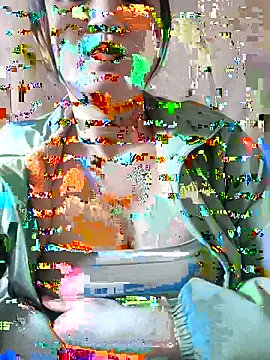 Snapshot of Paul-paul11 chatting on 11-22-25, 01:15 Paul-paul11 online show from 11-22-25, 01:15