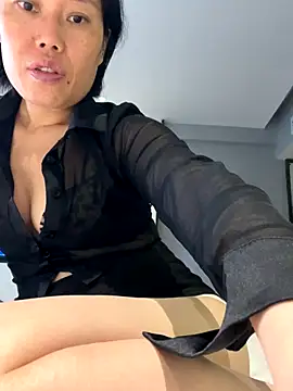 Snapshot of POS001 chatting on 09-25-25, 08:29 POS001 online show from 09-25-25, 08:29