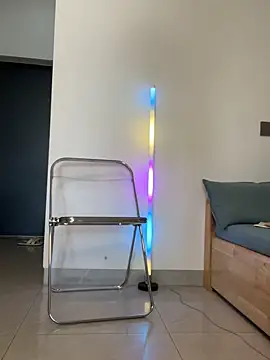 Snapshot of POS001 chatting on 10-15-25, 04:56 POS001 online show from 10-15-25, 04:56