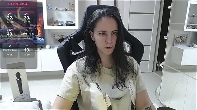 Snapshot of Irwi_Tomboy chatting on 10-29-25, 08:54 Irwi Tomboy online show from 10-29-25, 08:54