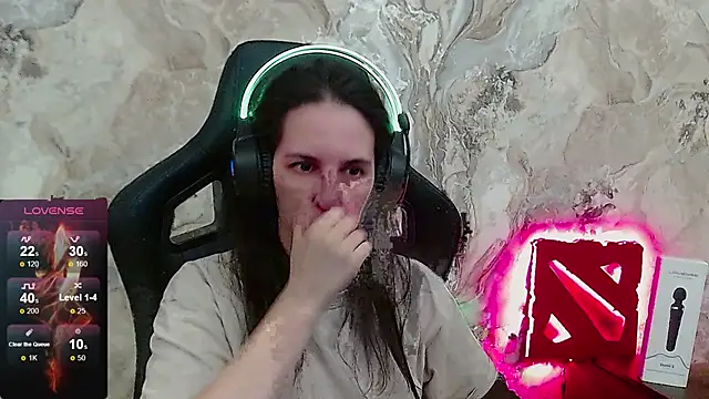 Irwi Tomboy online show from 04-18-26, 07:58