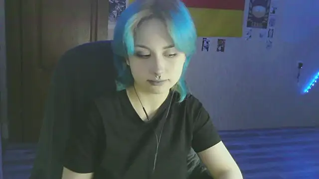 LeisaHopperstad online show from 02-09-26, 02:21