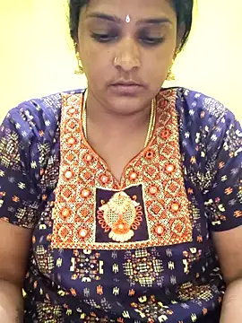 navyasree143 online show from 10-21-25, 11:55