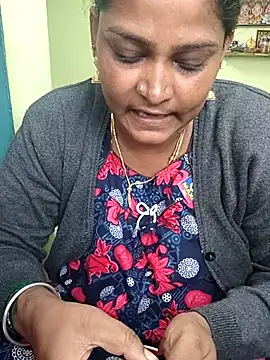 navyasree143 online show from 11-30-25, 06:06