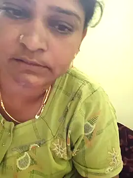 navyasree143 online show from 01-16-26, 03:32