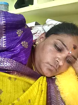 navyasree143 online show from 04-23-26, 11:42