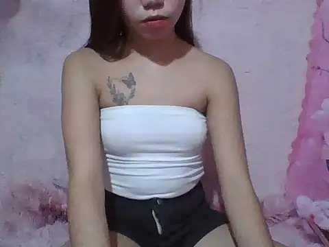 SweetPussie18x online show from 05-27-26, 02:14