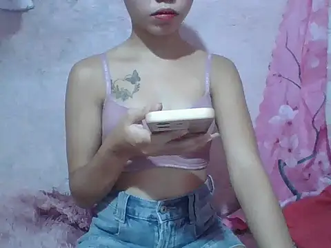 SweetPussie18x online show from 05-28-26, 02:20