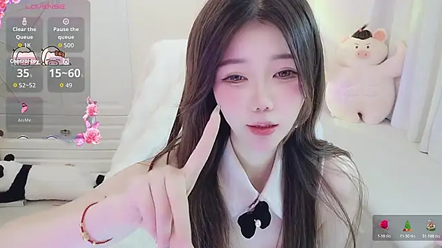 Coco-Di online show from 11-18-25, 02:28