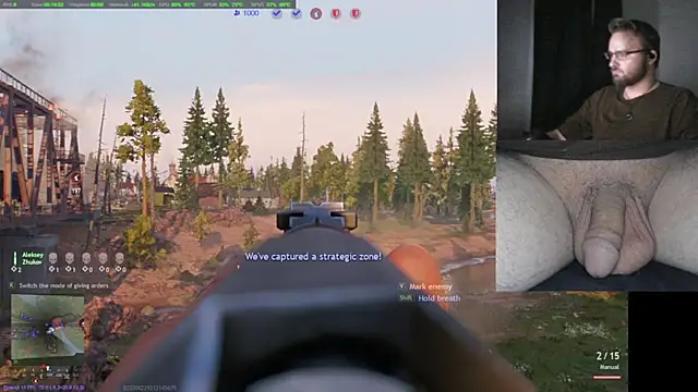 Snapshot of bear8t chatting on 10-22-25, 07:19 bear8t online show from 10-22-25, 07:19