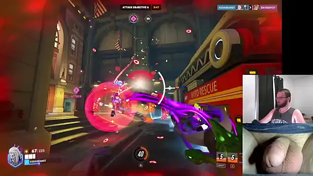 Snapshot of bear8t chatting on 11-14-25, 05:00 bear8t online show from 11-14-25, 05:00