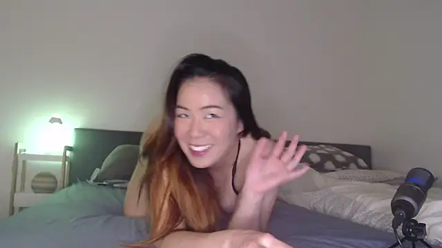 blueburrypie online show from 10-14-25, 12:50