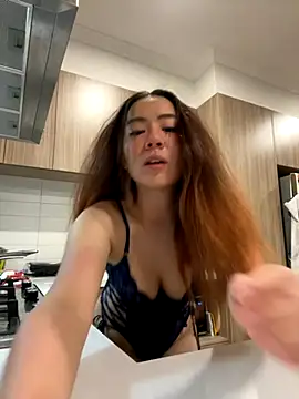 blueburrypie online show from 12-05-25, 01:52