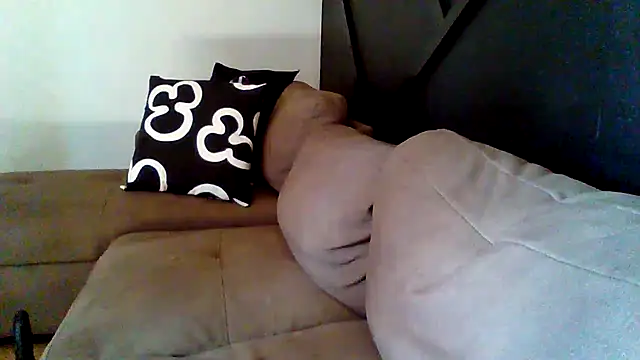 Snapshot of sexycolf chatting on 10-01-25, 09:59 sexycolf online show from 10-01-25, 09:59