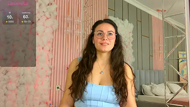 Snapshot of GabiBatista chatting on 11-12-25, 05:08 GabiBatista online show from 11-12-25, 05:08