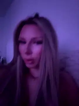 blondeeee online show from 01-13-26, 04:45