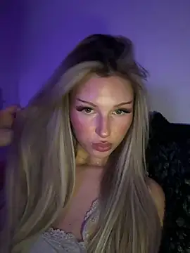 blondeeee online show from 02-07-26, 06:11