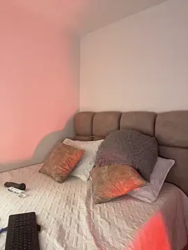 Snapshot of Dania_Oconor chatting on 11-18-25, 10:36 Dania Oconor online show from 11-18-25, 10:36