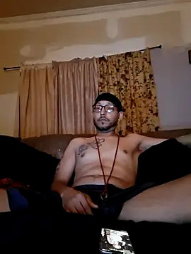 ThrowedWorldWide online show from 11-22-25, 10:25