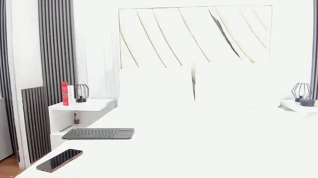 celestebellmont online show from 09-30-25, 12:21