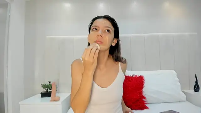 celestebellmont online show from 12-02-25, 12:32