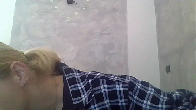 GoldenAngelMilf online show from 04-01-26, 01:23